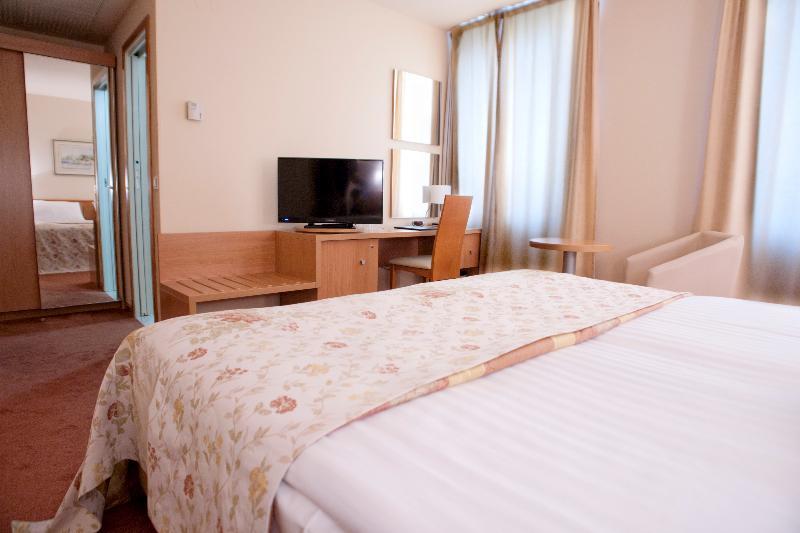 Hotel Jadran Rijeka Dış mekan fotoğraf